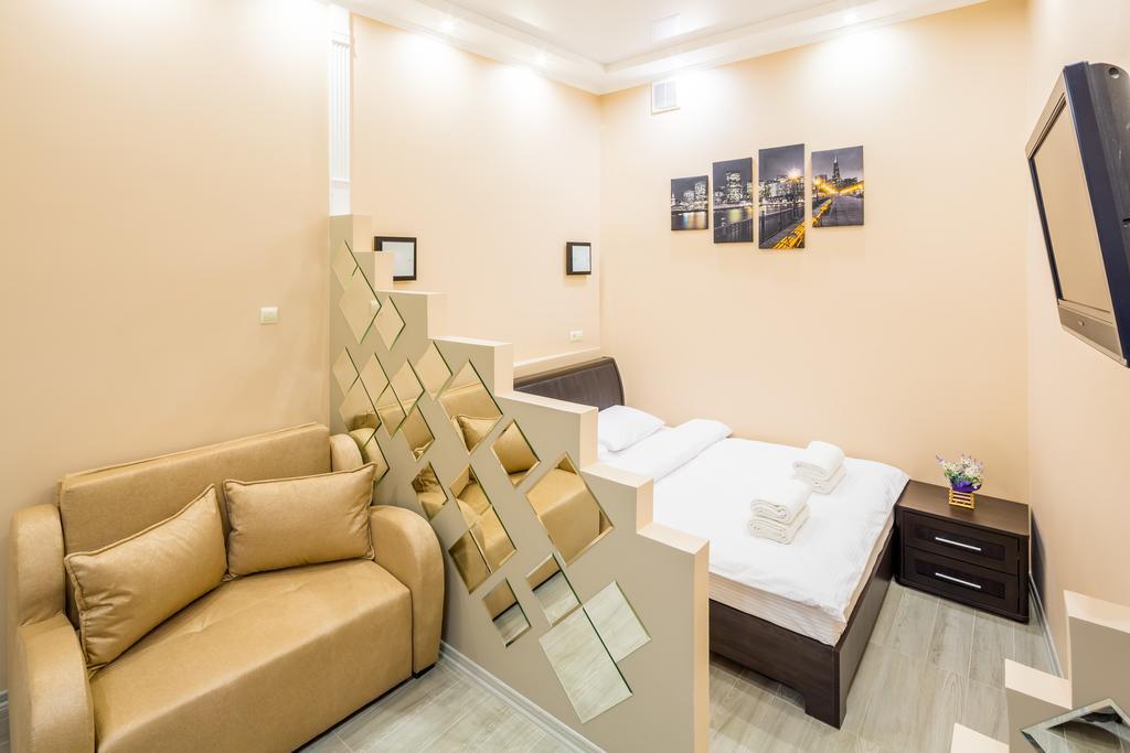 Avangard Studio Apartment Lviv Bagian luar foto