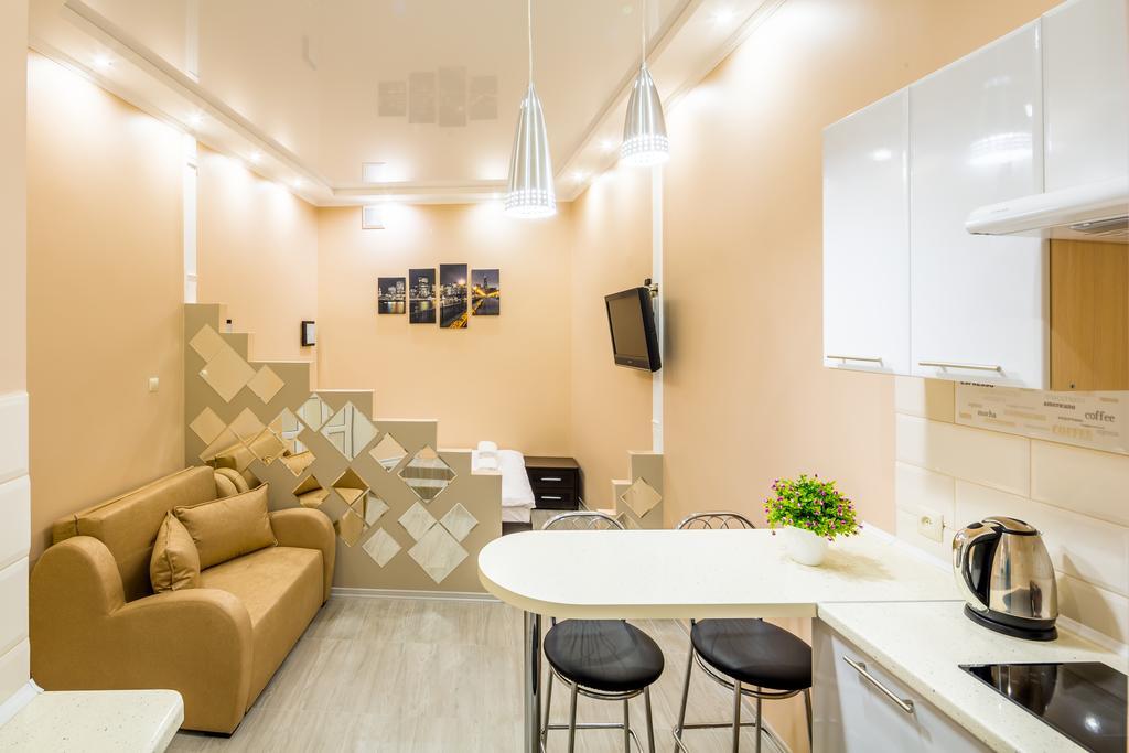 Avangard Studio Apartment Lviv Bagian luar foto